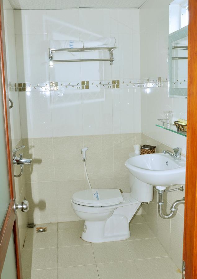 Camry Hotel Дананг Экстерьер фото